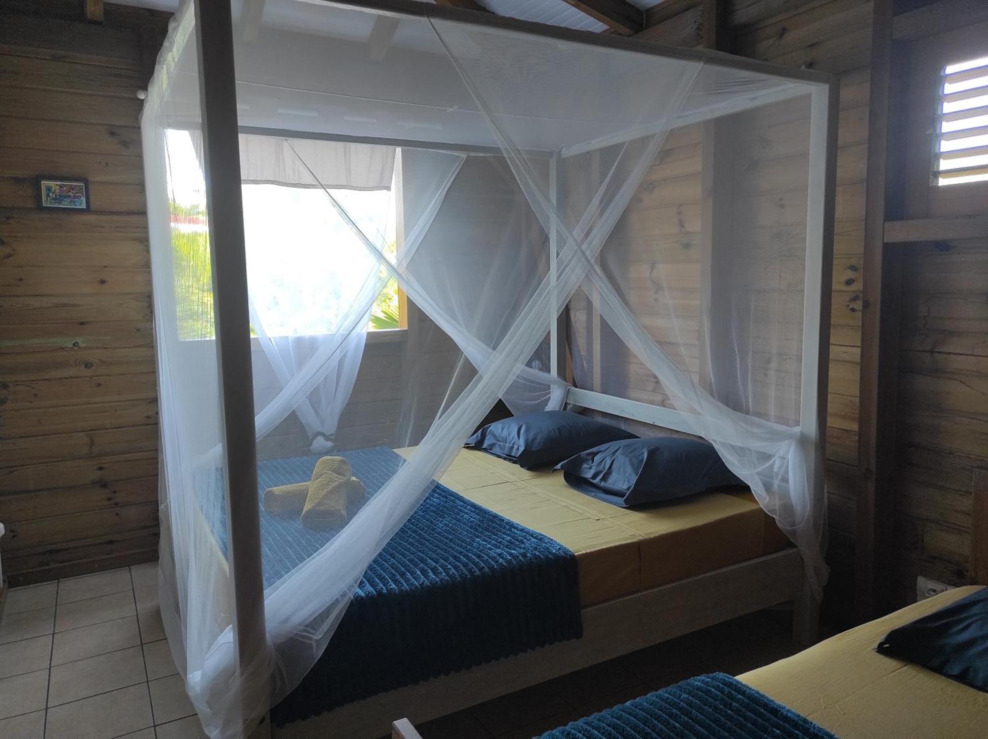 Le Tri Haut De Bellevue - Bungalow Heliconia Пуэнт-Нуар Экстерьер фото